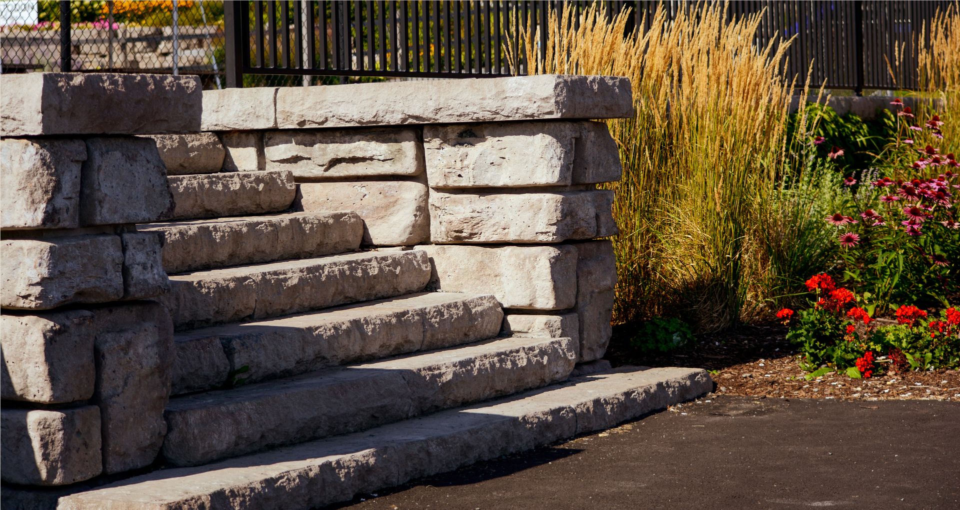 RediRock Walls Ledgestone Texture